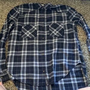 Hollister flannel size XS